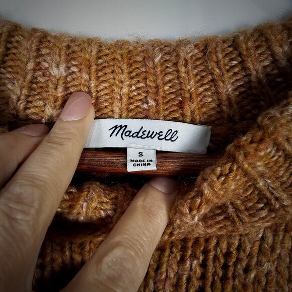 MADEWELL Pointelle Bubble sleeve Women's Sweater. - Picture 3 of 7